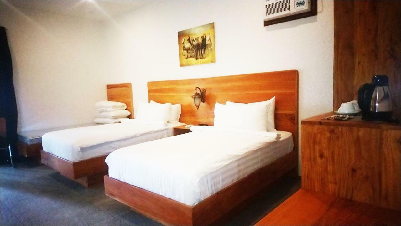 Roman Empire Panglao Boutique Resort Tawala  Exterior photo