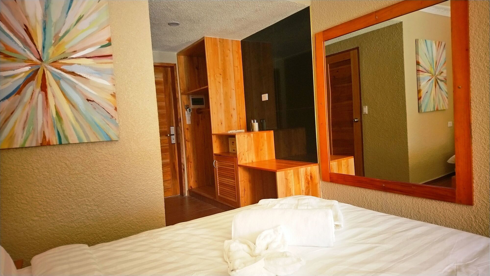 Roman Empire Panglao Boutique Resort Tawala  Exterior photo