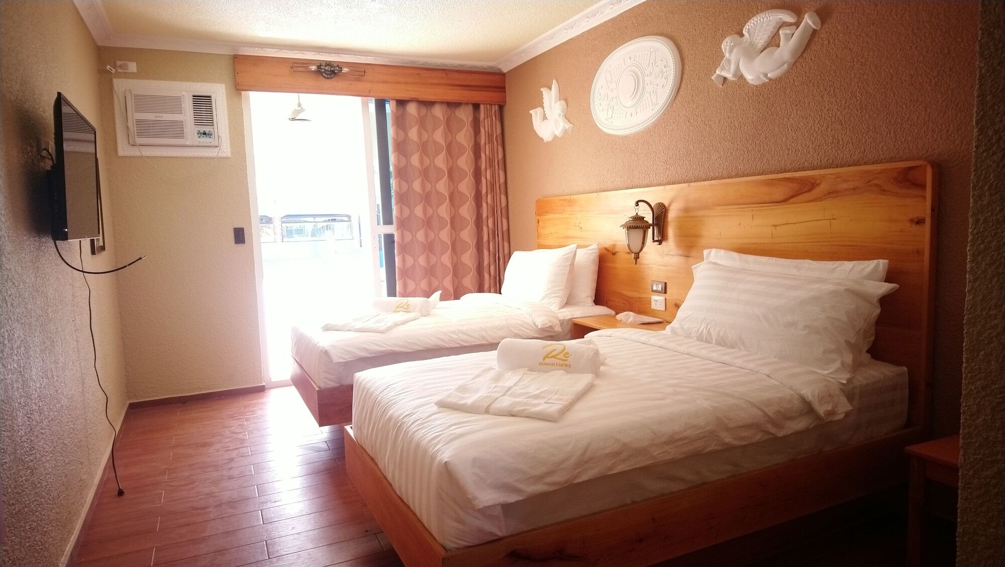 Roman Empire Panglao Boutique Resort Tawala  Exterior photo